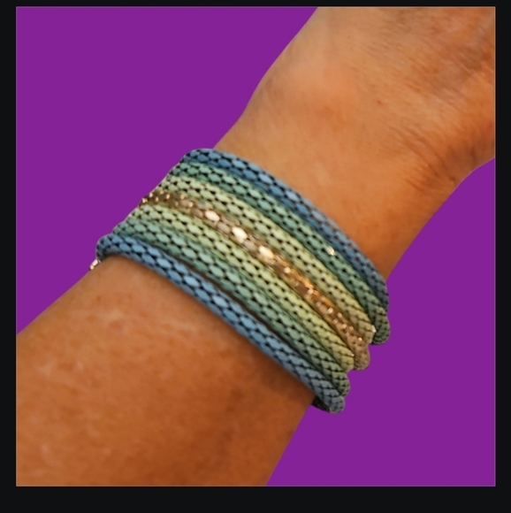 Private Label Jewelry - OCEAN Colored Layered Mesh Chain Wide Bracelet